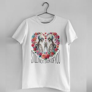 Nwt valentine's day  graphic tee